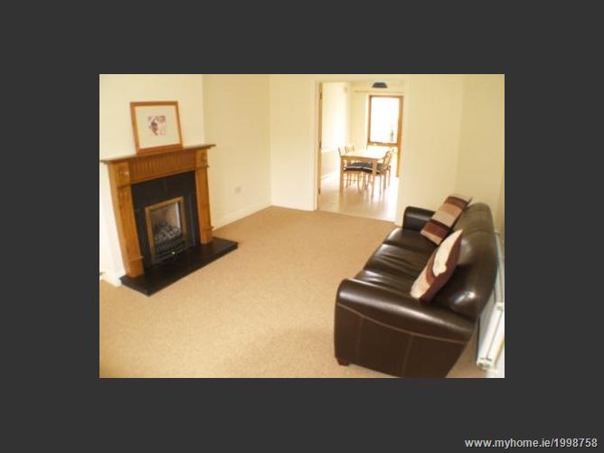 13 Fforster Green, Lucan,  Dublin West