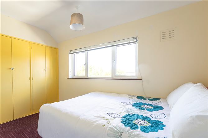 38 Shanliss Avenue, Santry, Dublin 9