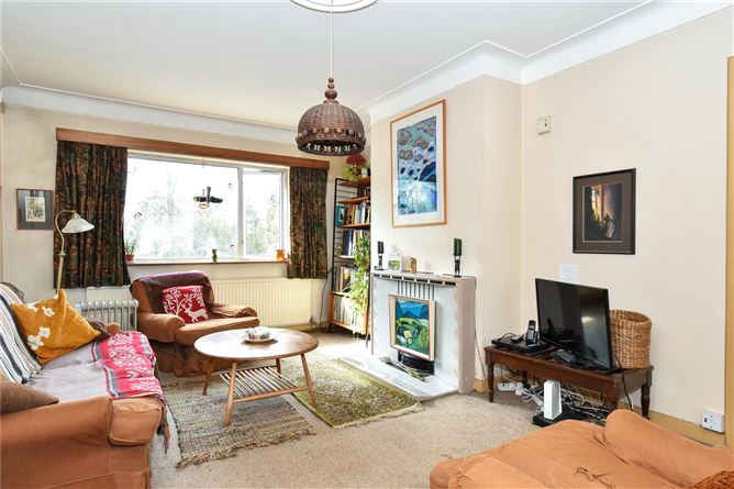 Taunus, 1A Dr Mannix Road, Salthill, Galway