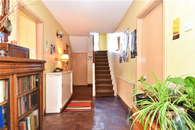 Taunus, 1A Dr Mannix Road, Salthill, Galway