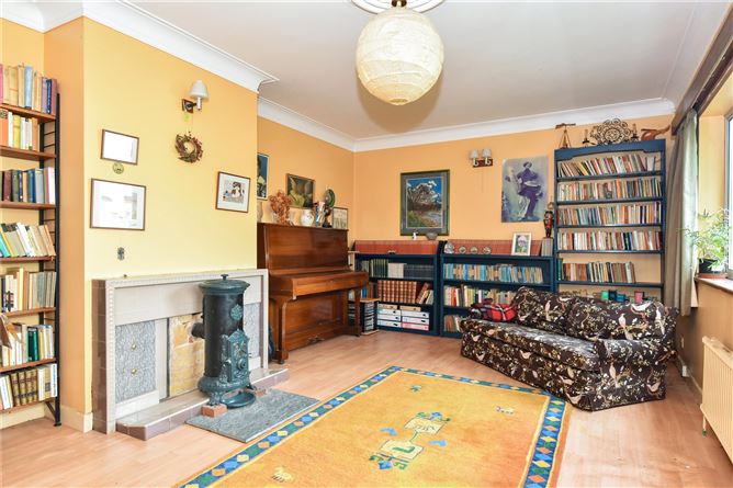 Taunus, 1A Dr Mannix Road, Salthill, Galway