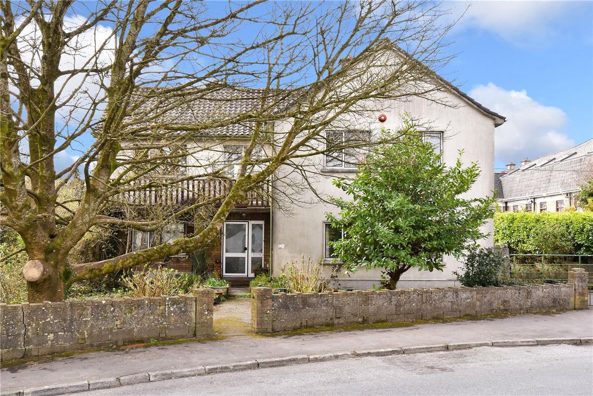Taunus, 1A Dr Mannix Road, Salthill, Galway