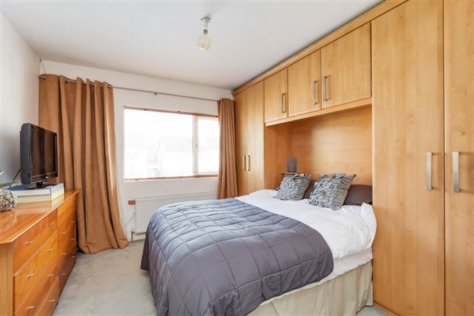 8 Lohunda Park, Clonsilla, Dublin 15