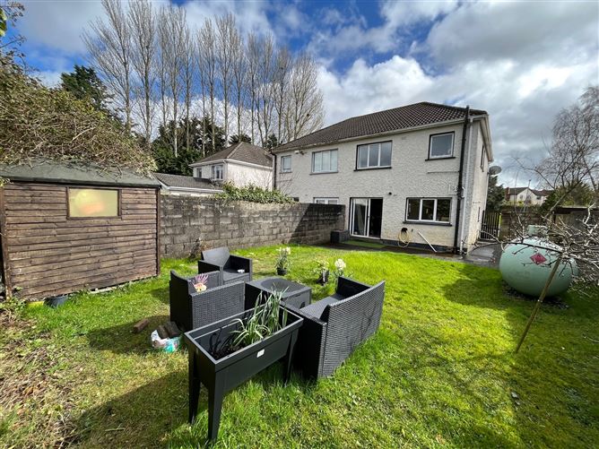 133 Rathcurragh, Green Road, Newbridge, Kildare