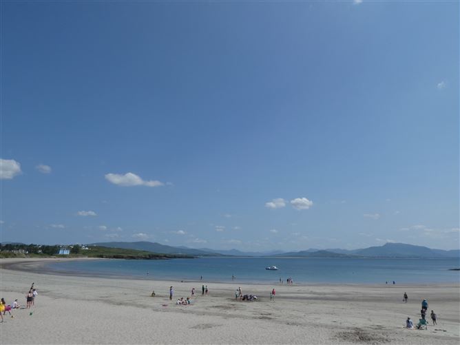 Dungeagan , Ballinskelligs, Kerry