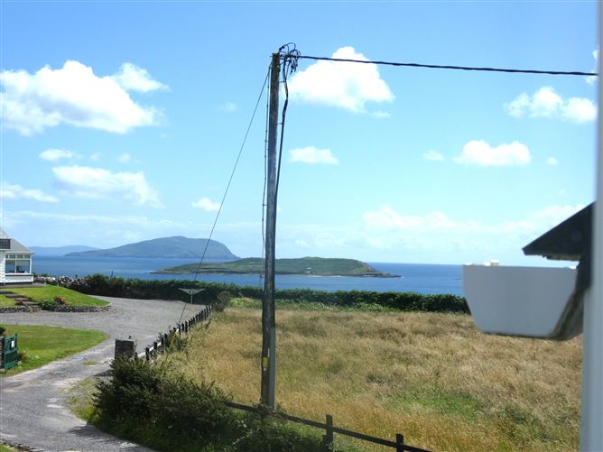 Dungeagan , Ballinskelligs, Kerry