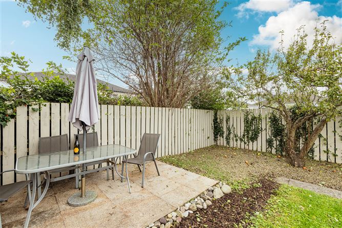 6 WALNUT AVENUE, COURTLANDS, Drumcondra, Dublin 9