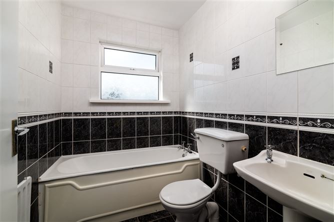 1 Oak mill Drive, Derrymullen,, Ballinasloe, Galway