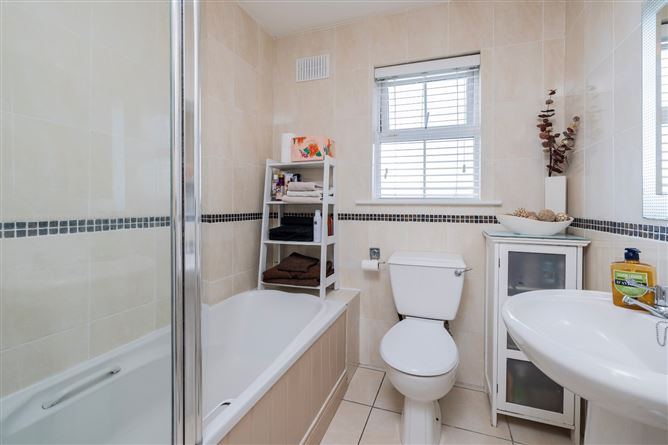 14 Linn Cuin, Old Road, Rush, Co. Dublin
