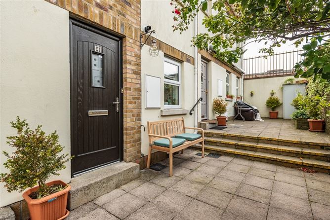 4 Eyre Mews, Newbridge, Kildare