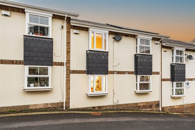 4 Eyre Mews, Newbridge, Kildare