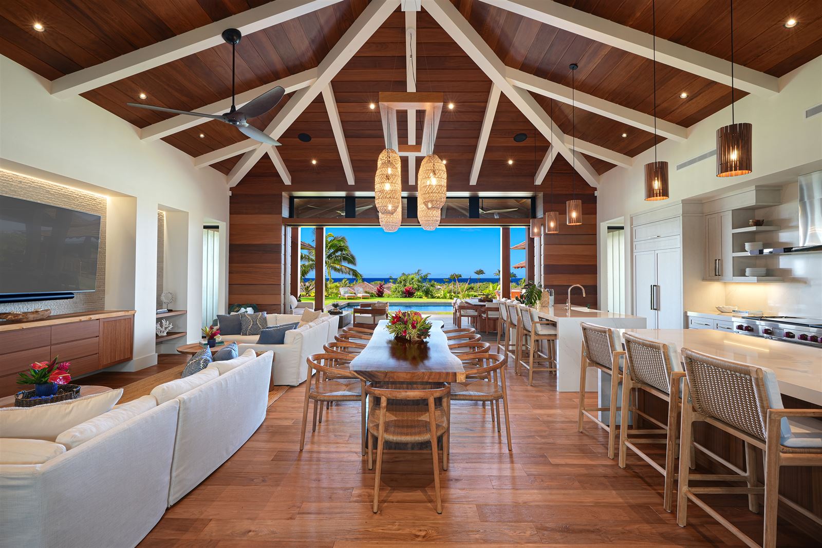 Photo 1 of 10 — Ohana Glow,Koloa,Hawaii,USA
