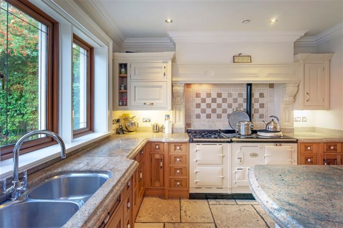Glenart, 7 Hillside Drive, Castle Park, Rathfarnham, Dublin 14