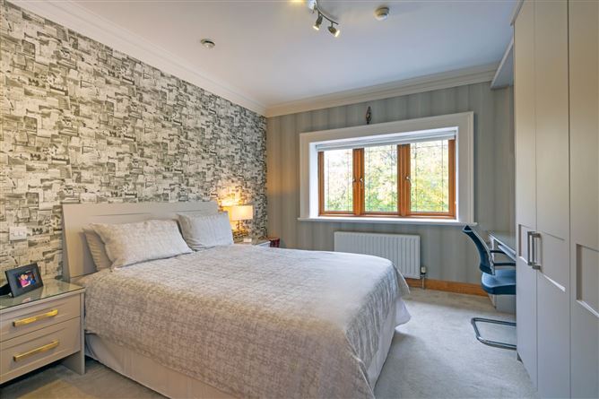Glenart, 7 Hillside Drive, Castle Park, Rathfarnham, Dublin 14