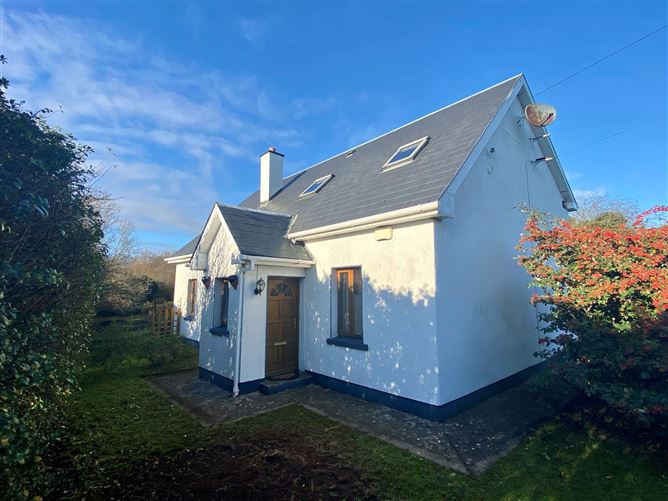 Hazelwood Cottage, Ballynahallia 