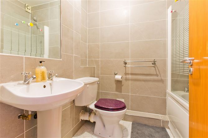 37 Canon Court, Bride Street, Dublin 8