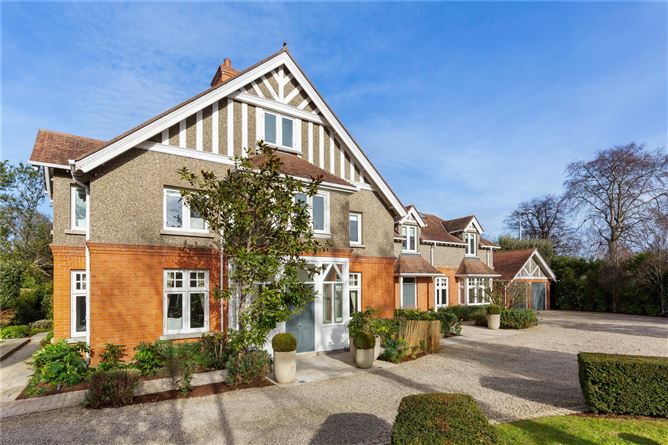 Baile an Mhota, Kerrymount Avenue, Foxrock, Dublin 18