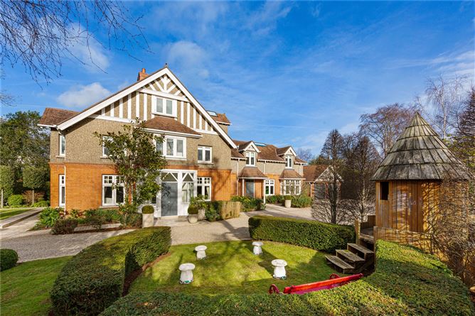 Baile an Mhota, Kerrymount Avenue, Foxrock, Dublin 18