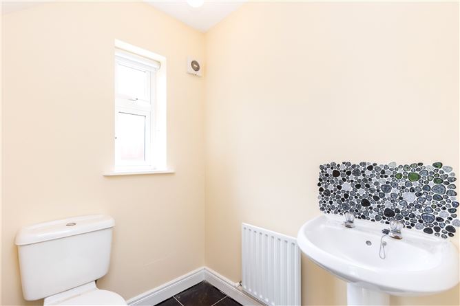 24 Oak Manor, Drumgola Wood, Cavan