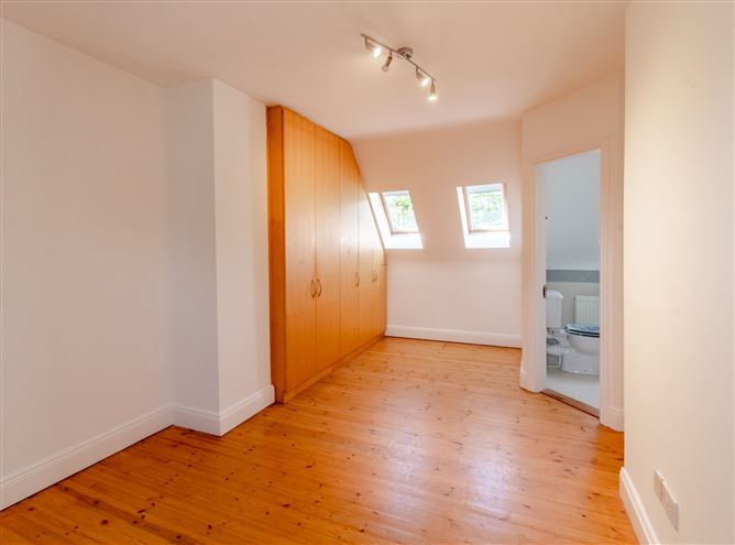 3 The Orchards, Inchigaggin Lane, Model Farm Road, Carrigrohane, Cork