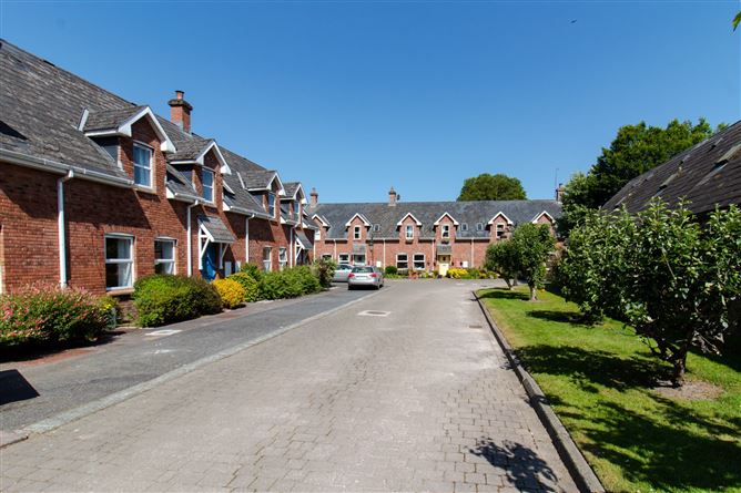 3 The Orchards, Inchigaggin Lane, Model Farm Road, Carrigrohane, Cork