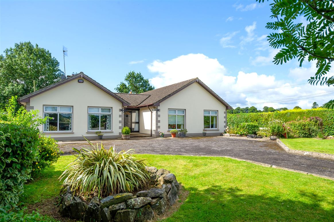 Boherderroge, Fermoy, Co. Cork Sherry FitzGerald O'Donovan (Fermoy