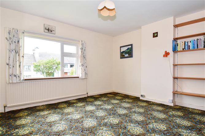 22 Glenard Avenue, Salthill, Galway