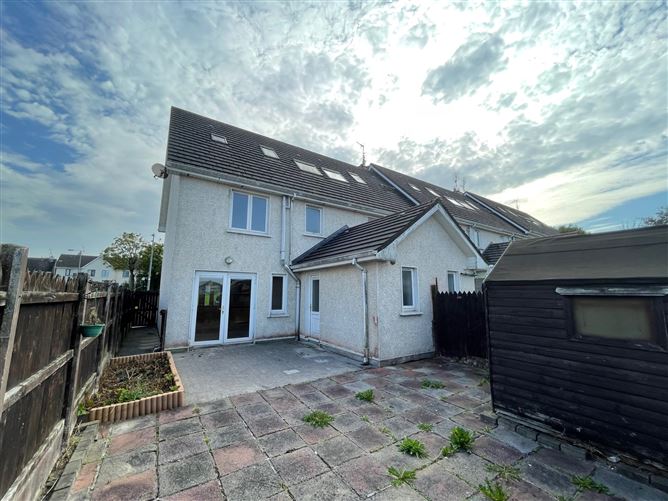 17 Whiteoaks, Clover Hill, Ferney Road, Carrigaline, Cork