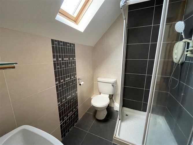 17 Whiteoaks, Clover Hill, Ferney Road, Carrigaline, Cork