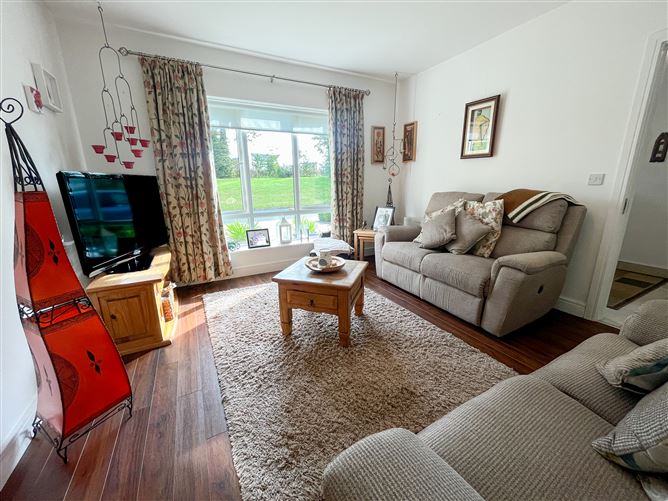 9 Maydenhayes Lane, Donacarney, Meath