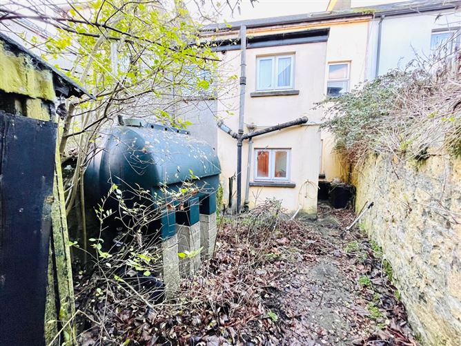 21 Davis Street, Tipperary Town, Tipperary