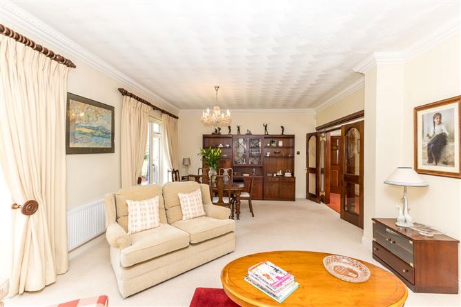 2 The Woodlands, Castleside Drive, Rathfarnham, Dublin 14