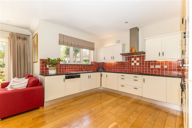 2 The Woodlands, Castleside Drive, Rathfarnham, Dublin 14