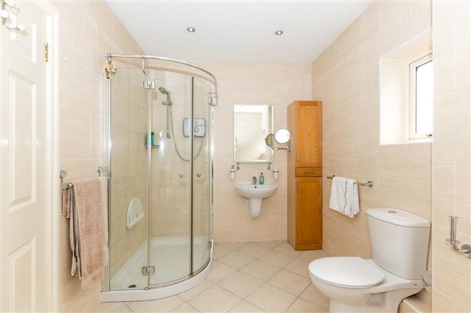 2 The Woodlands, Castleside Drive, Rathfarnham, Dublin 14