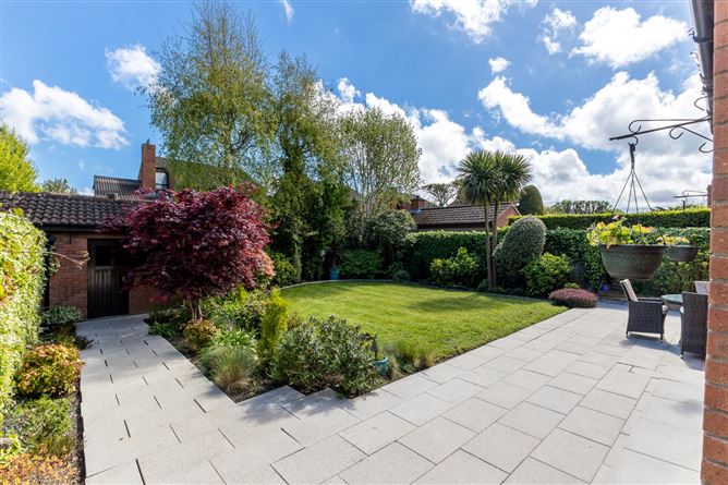 2 The Woodlands, Castleside Drive, Rathfarnham, Dublin 14