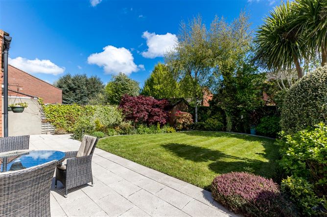 2 The Woodlands, Castleside Drive, Rathfarnham, Dublin 14