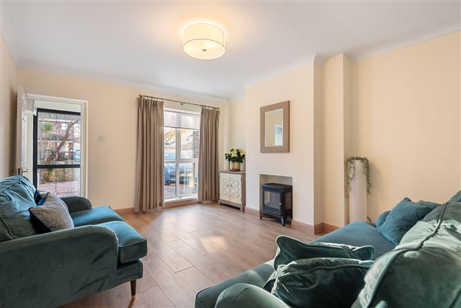 8 Orpen Close, Blackrock, County Dublin