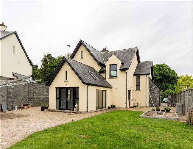 10 Cahairfuiseog, Herbertstown, Limerick