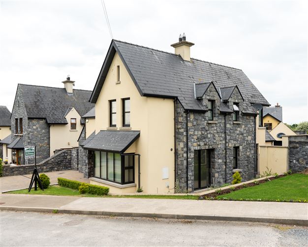10 Cahairfuiseog, Herbertstown, Limerick