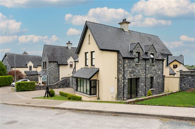 10 Cahairfuiseog, Herbertstown, Limerick