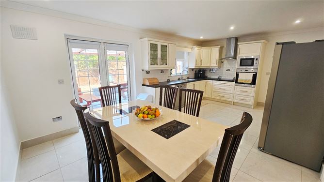 26 Oaklands Park, Ballyjamesduff, Co. Cavan
