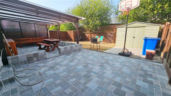 26 Oaklands Park, Ballyjamesduff, Co. Cavan