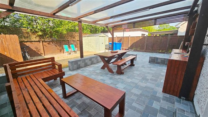 26 Oaklands Park, Ballyjamesduff, Co. Cavan