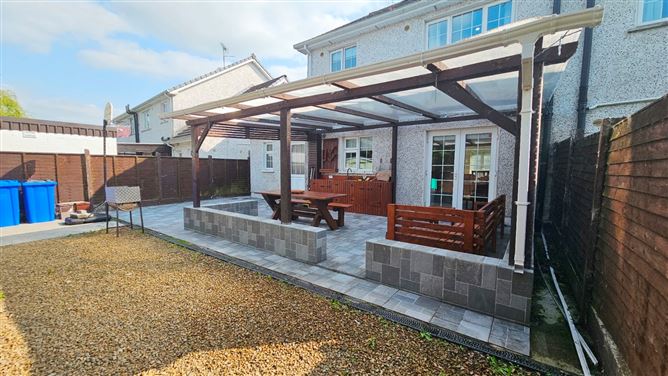 26 Oaklands Park, Ballyjamesduff, Co. Cavan