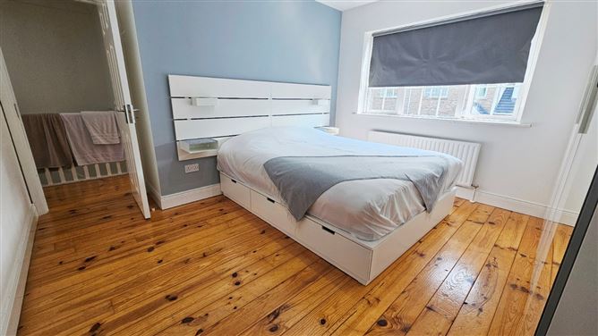 26 Oaklands Park, Ballyjamesduff, Co. Cavan