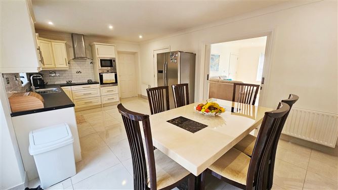 26 Oaklands Park, Ballyjamesduff, Co. Cavan