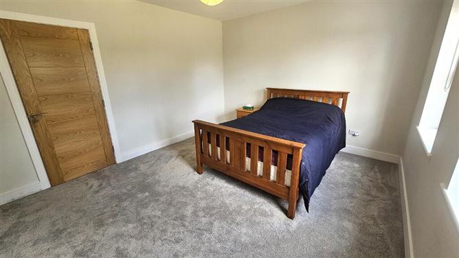 2 Key West, Corrigeenroe, Boyle, Roscommon