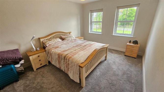 2 Key West, Corrigeenroe, Boyle, Roscommon