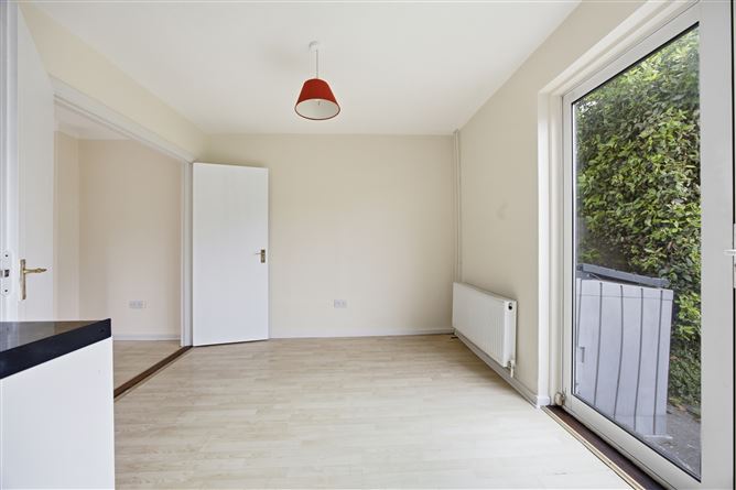 Photo 7 of 17 — 34 Whitethorn Road, Artane, Dublin 5