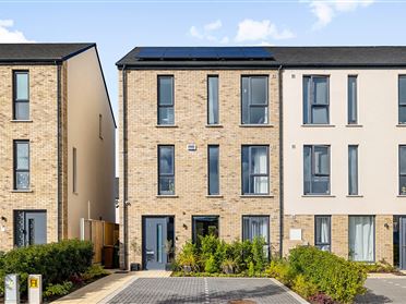 7 Redford Park View, Lucan, County Dublin